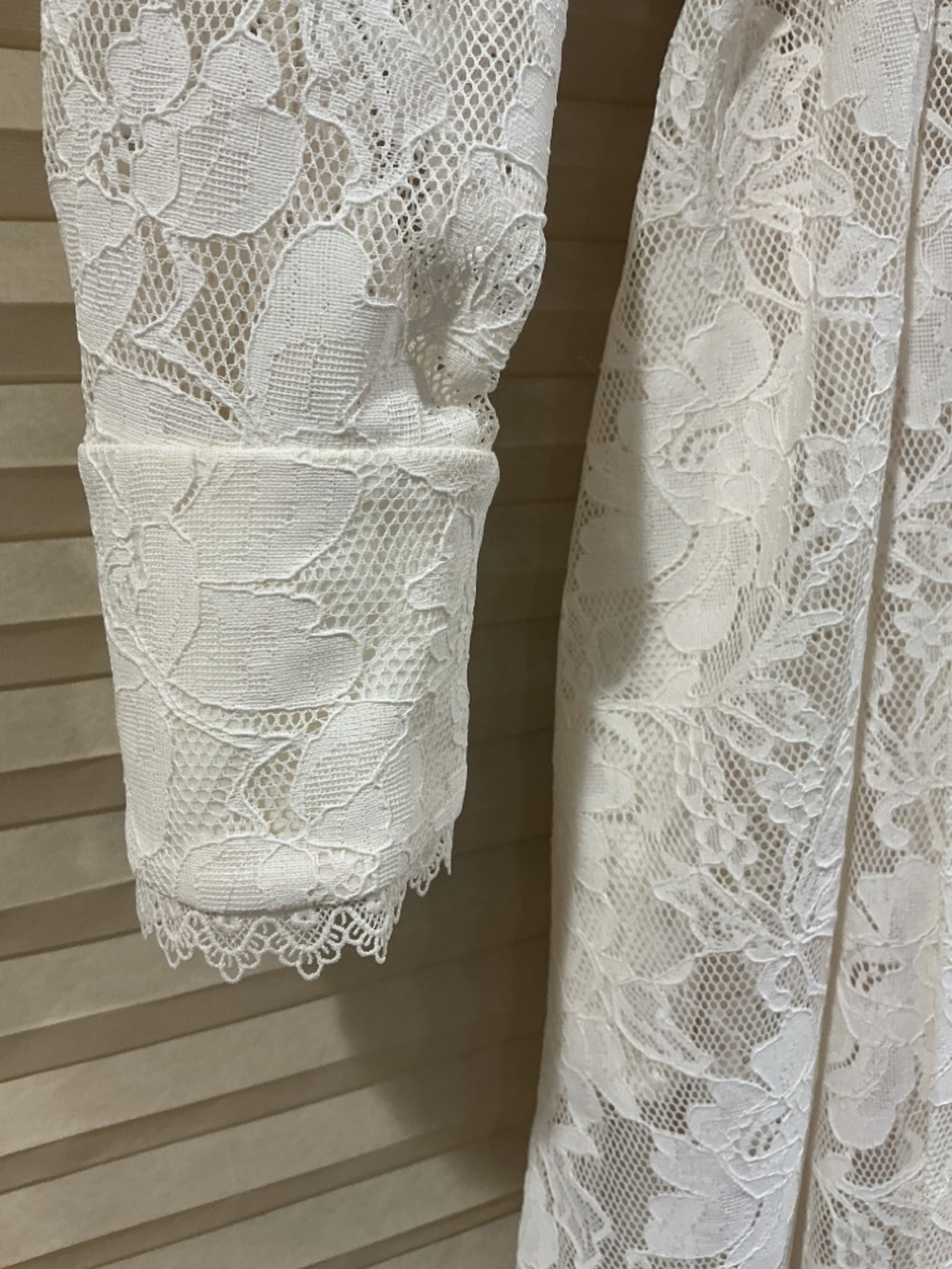 NWOT Zimmermann Cream Floral Lace Buttoned Midi Dress, Size AU 2 = M - Picture 4 of 10
